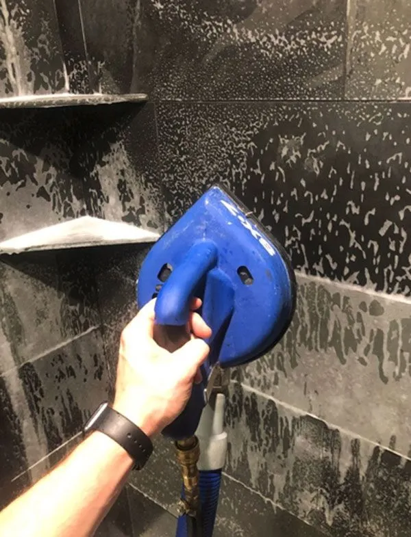 Bathroom Tile Cleaning In the Woodlands and Conroe, TX